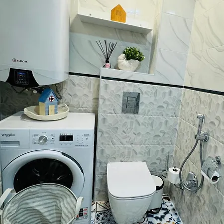 Berlin, With 3 Bedrooms Apartmán *